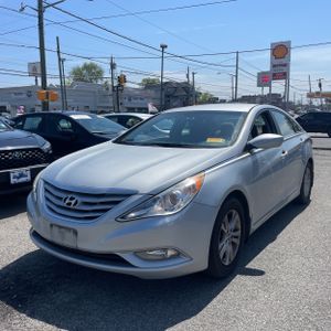 HYUNDAI SONATA GLS - 1