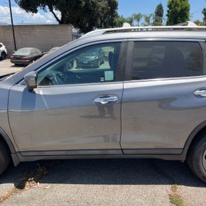 2016 Nissan ROGUE SL 照片 3