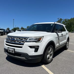 FORD EXPLORER XLT - 1