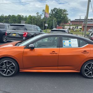 NISSAN SENTRA SR - 4