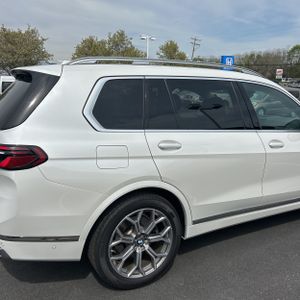 BMW X7 XDRIVE40I - 9