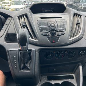 2019 FORD TRANSIT 150 — миниатюра 35