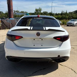 2021 ALFA Romeo GIULIA TI SPORT 照片 7