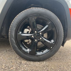 2024 JEEP GRAND CHEROKEE LIMITED — миниатюра 20
