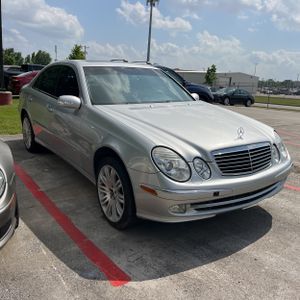 MERCEDES-BENZ E-CLASS - 10