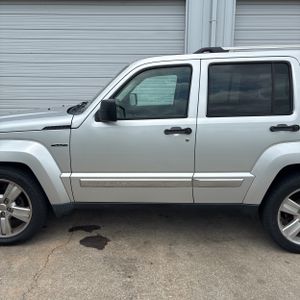 JEEP LIBERTY - 4