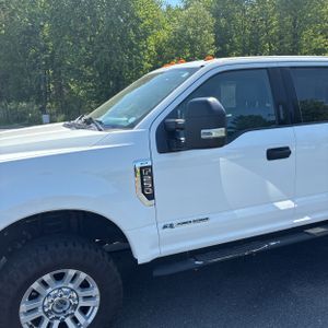FORD F-250 XLT - 2