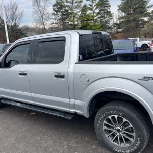 FORD F-150 XLT - 6