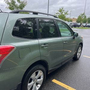 صورة 9 لـ 2015 Subaru FORESTER 2.5I PREMIUM