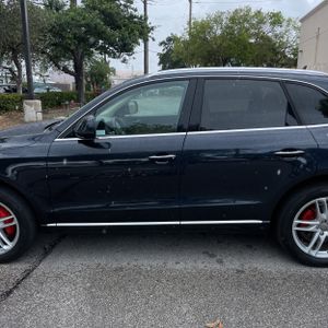AUDI Q5 2.0T PREMIUM - 4