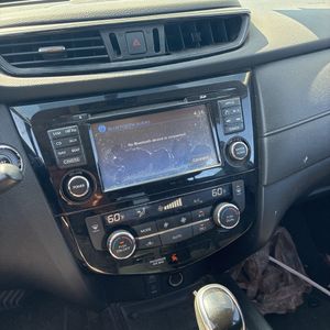 2017 Nissan ROGUE SV — миниатюра 38