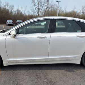 LINCOLN MKZ RESERVE - 4