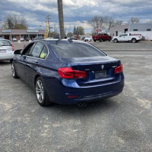 BMW 330I XDRIVE - 5