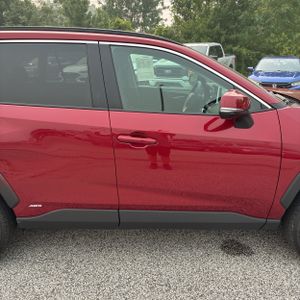 2025 Toyota RAV4 HYBRID XLE — миниатюра 11