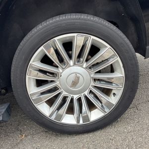 2018 Cadillac ESCALADE PLATINUM 照片 18