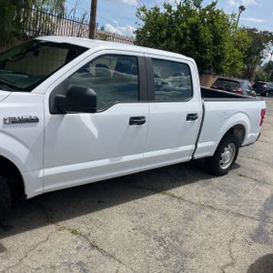 FORD F-150 XL - 4