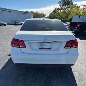 MERCEDES-BENZ E-CLASS - 7