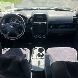 صورة 35 لـ 2003 Honda CR-V LX