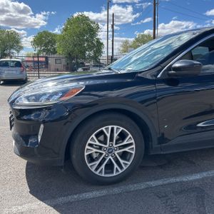 FORD ESCAPE HYBRID SEL - 2