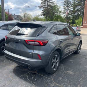 FORD ESCAPE ST-LINE - 6