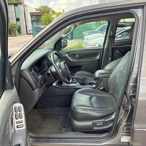 2006 Mazda TRIBUTE I — миниатюра 31
