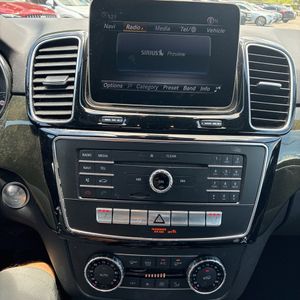 2018 Mercedes-BENZ GLE thumbnail 37