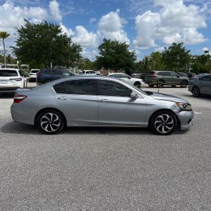HONDA ACCORD EX-L V6 - 10