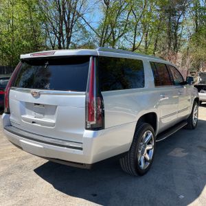 CADILLAC ESCALADE ESV LUXURY - 8