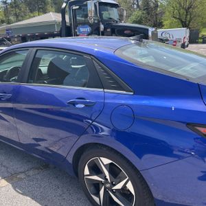 HYUNDAI ELANTRA HYBRID LIMITED - 6