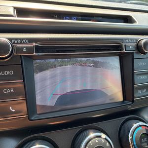 2015 Toyota RAV4 LE — фото 38