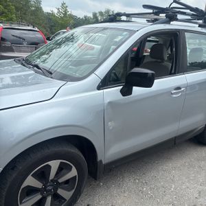 صورة 2 لـ 2017 Subaru FORESTER 2.5I