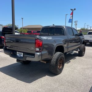 صورة 8 لـ 2016 Toyota TACOMA TRD SPORT