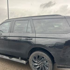 LINCOLN NAVIGATOR RESERVE - 6