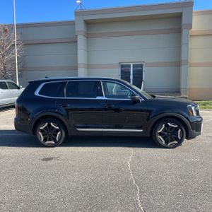 KIA TELLURIDE EX - 10