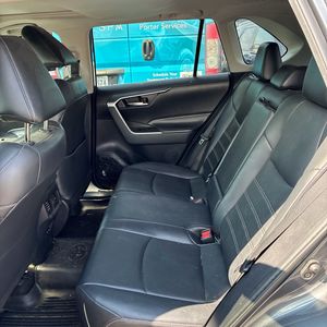 2020 Toyota RAV4 XLE PREMIUM — фото 34