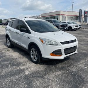 FORD ESCAPE S - 10