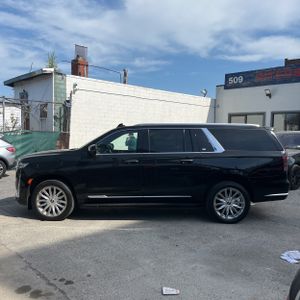 CADILLAC ESCALADE ESV PREMIUM LUXURY - 3