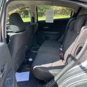 صورة مصغرة 33 لـ 2016 Honda HR-V LX