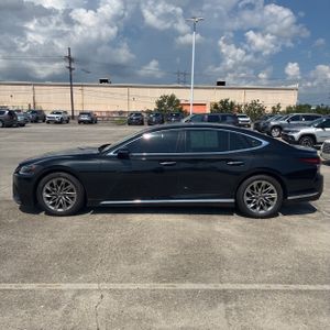 2019 Lexus LS 500 BASE photo 3