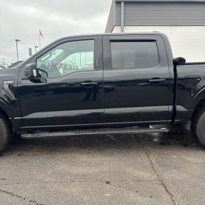 FORD F-150 XLT - 4