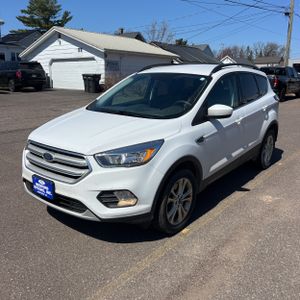FORD ESCAPE SE - 1