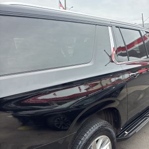 CHEVROLET SUBURBAN PREMIER - 9