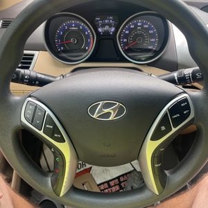 2012 Hyundai ELANTRA GLS — миниатюра 57