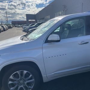 CHEVROLET TRAVERSE PREMIER - 2