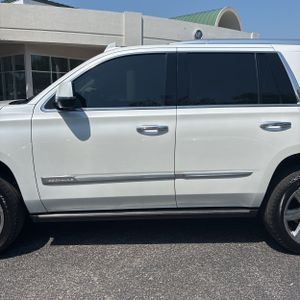 CADILLAC ESCALADE PREMIUM LUXURY - 4