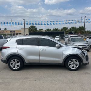 KIA SPORTAGE LX - 10