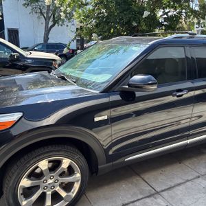 صورة 2 لـ 2020 FORD EXPLORER PLATINUM