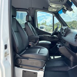 صورة مصغرة 31 لـ 2021 Mercedes-BENZ SPRINTER 2500