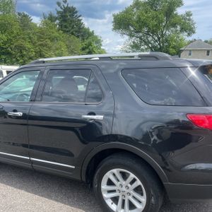 FORD EXPLORER XLT - 5