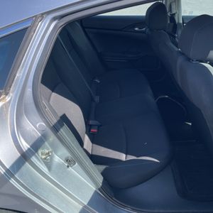 صورة مصغرة 34 لـ 2016 Honda CIVIC LX